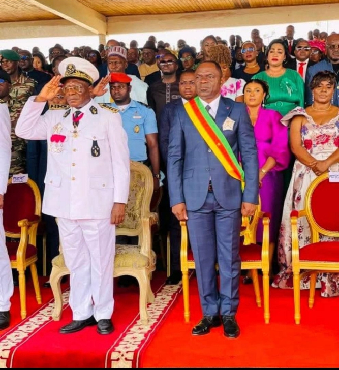 DES PLIS FERMÉS AUX HORIZONS OUVERTS : LA CÉLÉBRATION DE LA DÉMOCRATIE AU SUD.