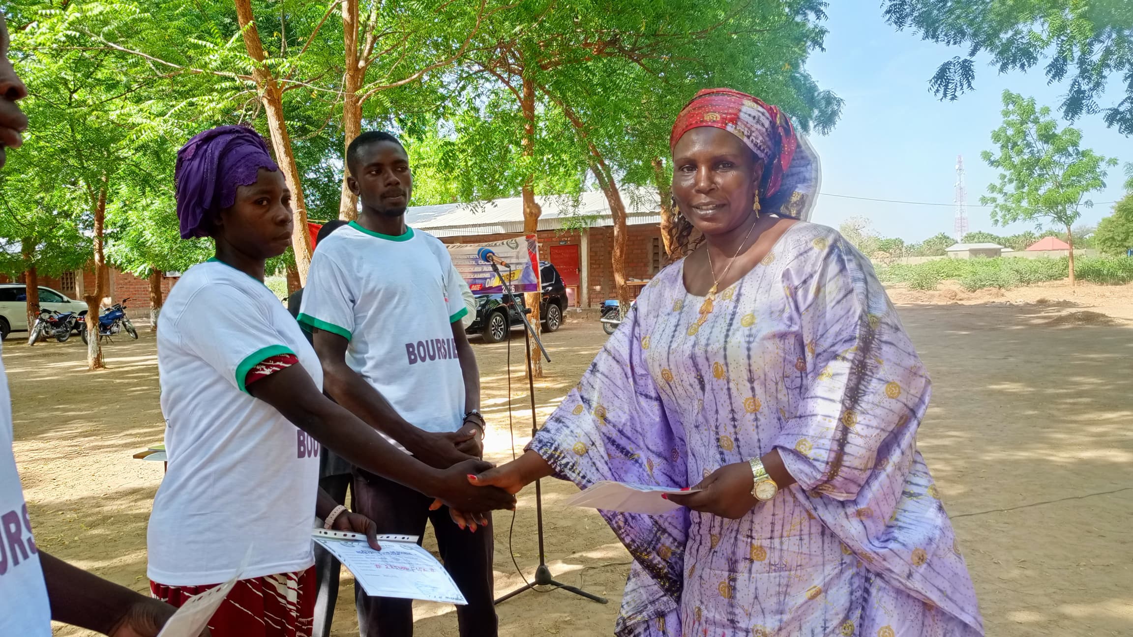 YAGOUA : LA FONDATION WALYA CÉLÉBRÉE, LE PRÉFET TRANSCENDE LA CÉRÉMONIE PAR UNE RECONNAISSANCE VIBRANTE ET UN APPEL À L’UNITÉ POUR LA JEUNESSE DU MAYO-DANAY.