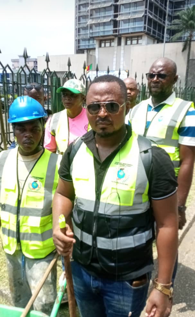 Douala : Succès total pour l’opération citoyenne de l’ACEDD dans les Services du Gouverneur du de la Région du  Littoral.
