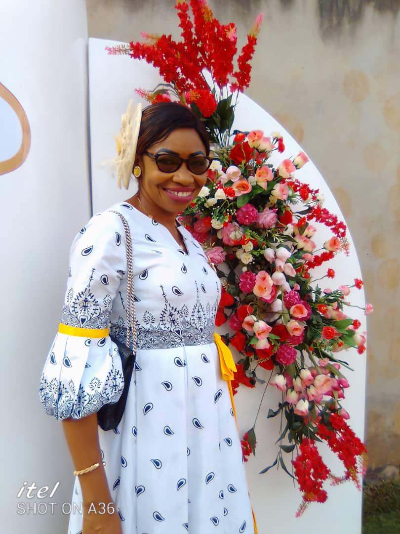 Joyeux Anniversaire Anne Marie Solange Noah  🎉🎂,  Aujourd’hui, le ciel se réjouit car c’est le jour où Dieu t’a offerte au monde.